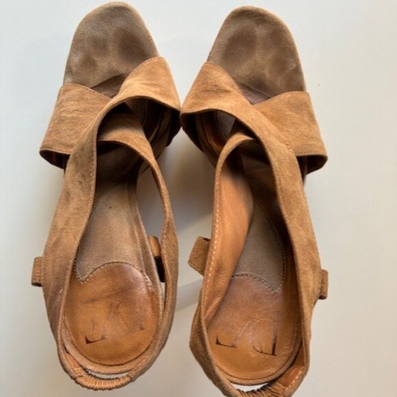 DvF Zia Camel Suede Platform Criss Cross Sandal | 4.5" Heel; 3” Pitch| Sz 8.5 - Picture 9 of 16
